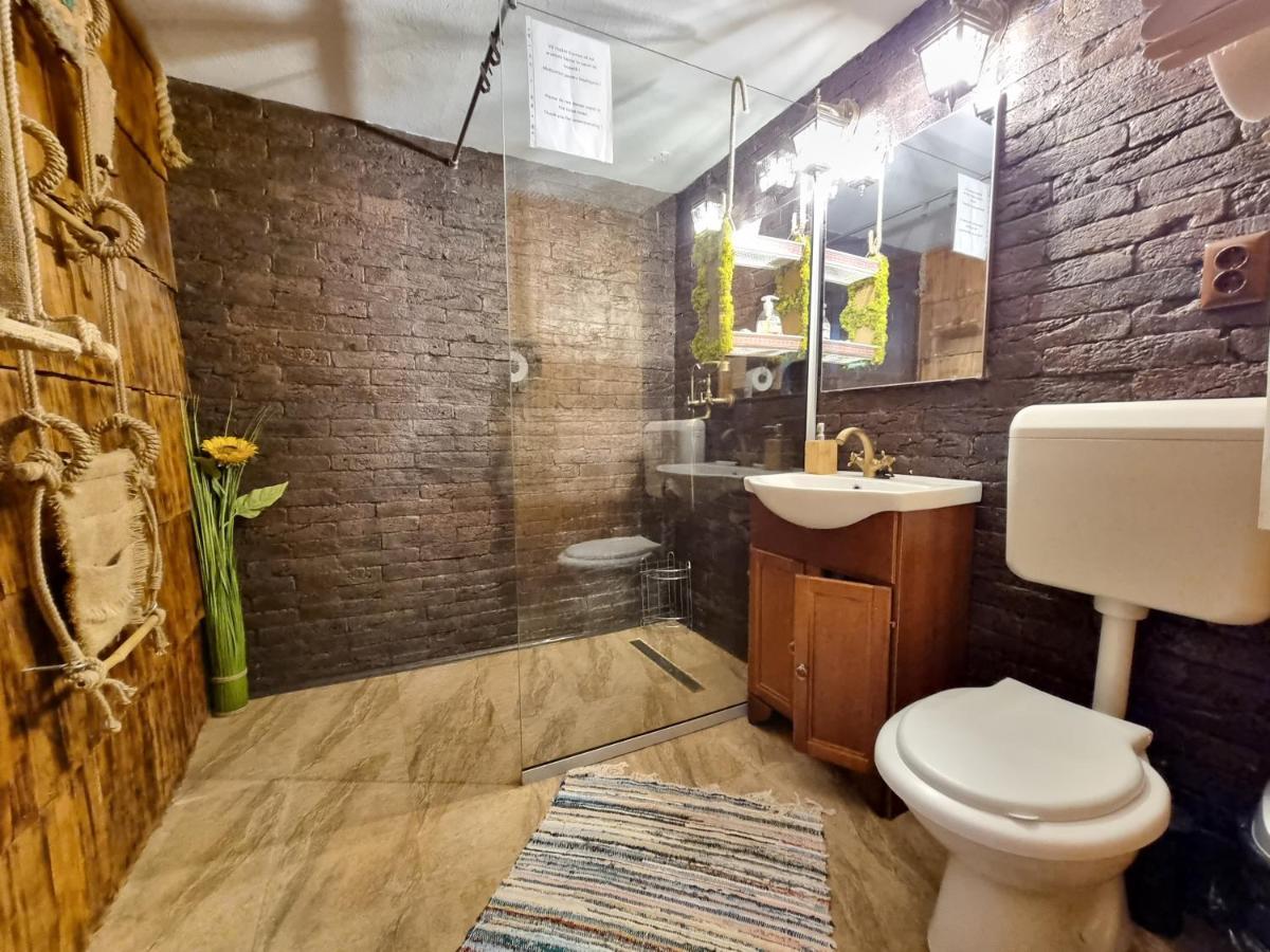 Hotel Langa Stana Curtea de Argeş Exteriér fotografie