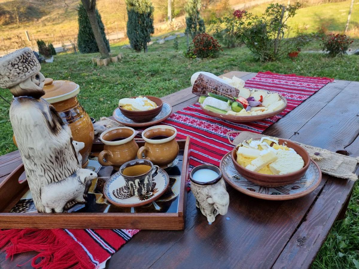Hotel Langa Stana Curtea de Argeş Exteriér fotografie