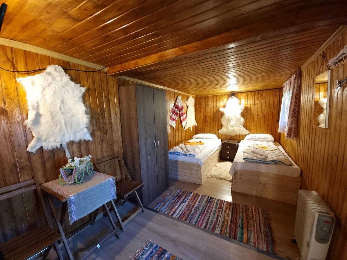 Hotel Langa Stana Curtea de Argeş Exteriér fotografie